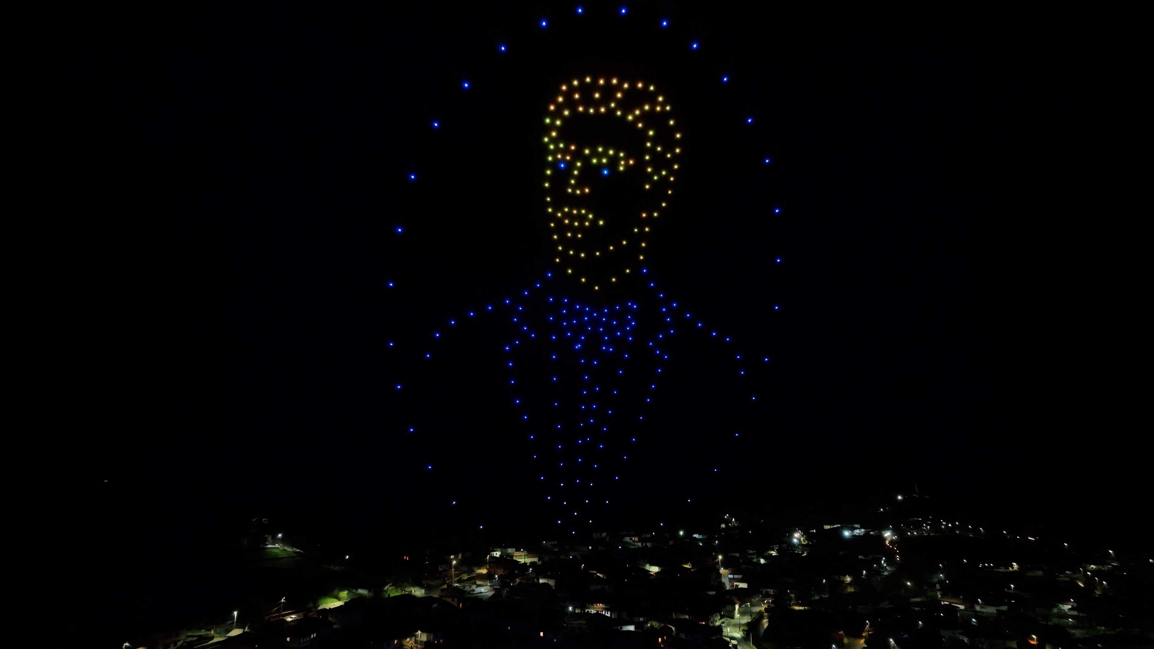 Васил Левски изписан с дронове - Alien Drone Show